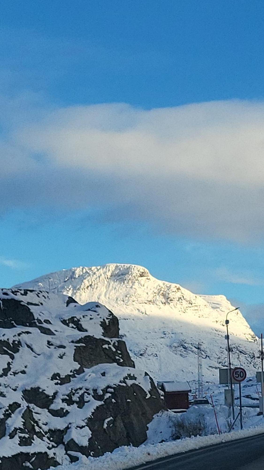 Koselig Leilighet I Narvik Sentrum 5 Soveplasser Gratis Parkering Og Gratis Internett Exterior photo